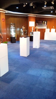 深圳恒成展览服务批发供应特装展台制作,型材展台搭建,展板展柜租赁,会议活动舞台背景板搭建制作